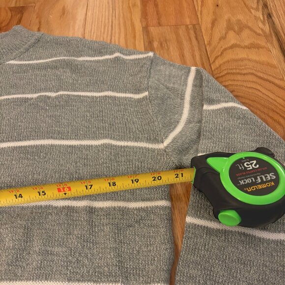 H&M | Grey and White Striped Mock Neck Sweater | Small - Picture 4 of 6